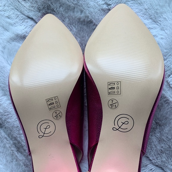 Chinese Laundry Obvi Bomba Metallic Pump - Picture 4 of 5